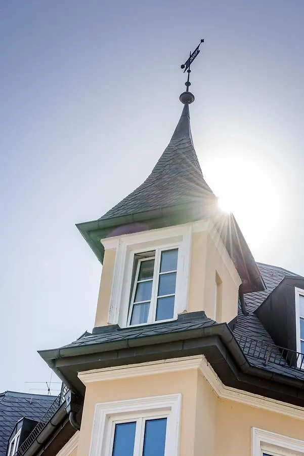 Laimer Hof Am Schloss Nymphenburg Munich