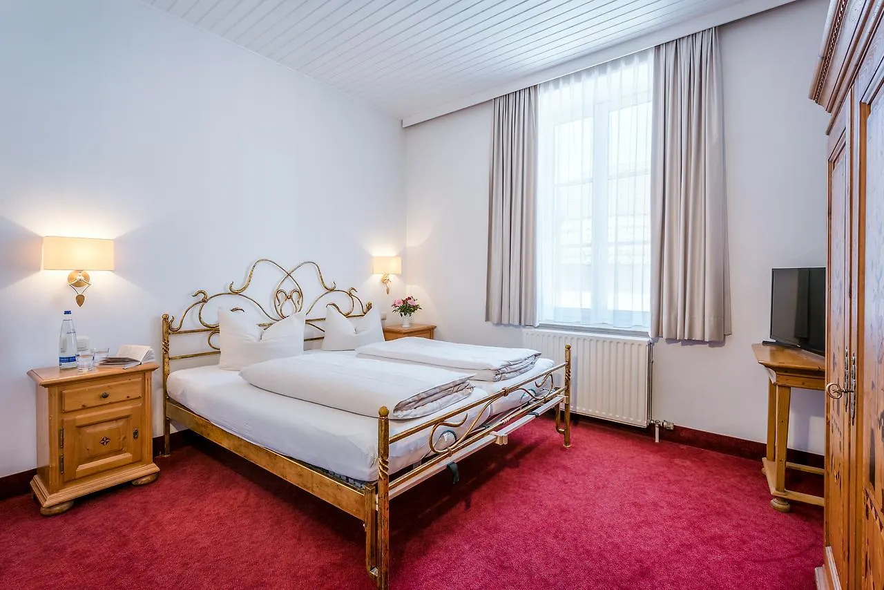 *** Hotel Laimer Hof Am Schloss Nymphenburg Munich Germany