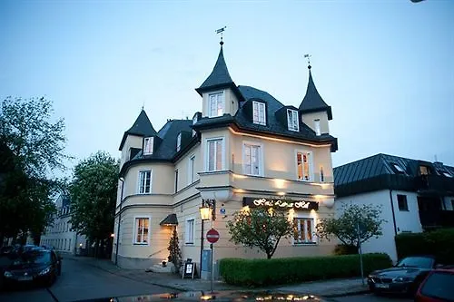 Laimer Hof Am Schloss Nymphenburg Munich 3*,  Germany