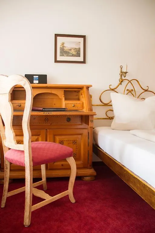 Laimer Hof Am Schloss Nymphenburg Munich Hotel